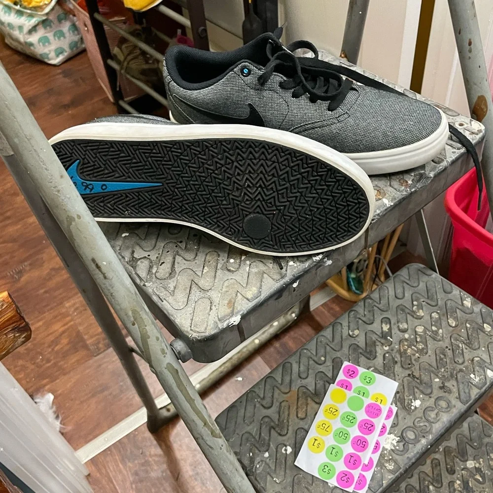 SOLD - Picture 2 of 5